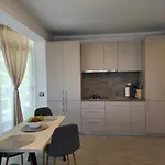 Crystal & Mamaia Nord Апартаменты