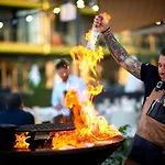 Апартаменты Crystal & Mamaia Nord 3*