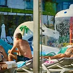 Апартаменты Crystal & Mamaia Nord 3*