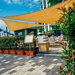 Crystal & Mamaia Nord Апартаменты