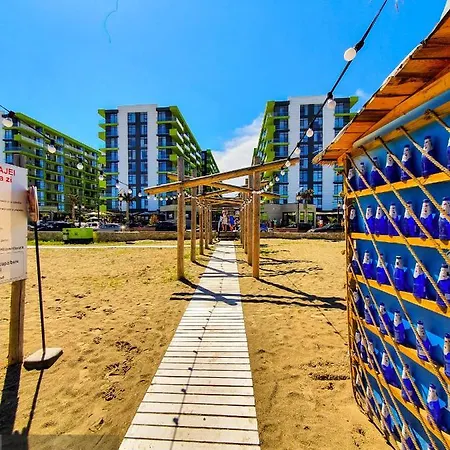 Crystal & Mamaia Nord