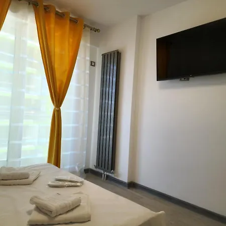 Crystal & Mamaia Nord Appartement
