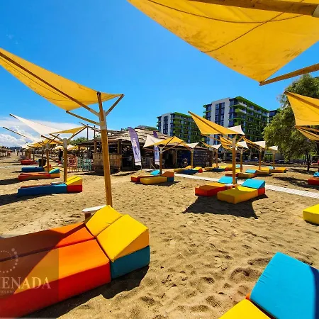 Crystal & Mamaia Nord 3*