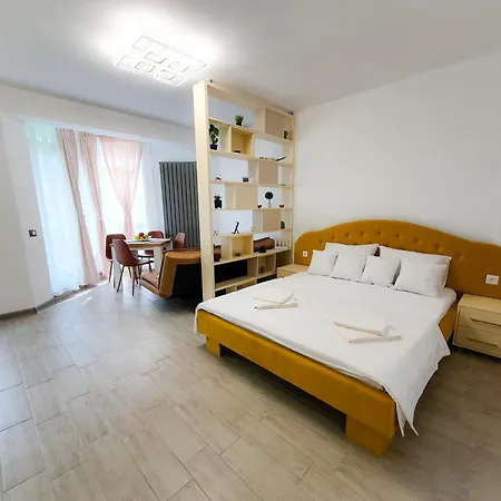 Crystal & Mamaia Nord Năvodari