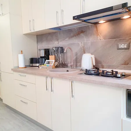 Crystal & Mamaia Nord Appartement